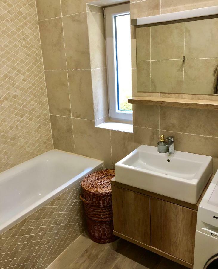 Apartman Marcello Тренчьянске-Тепліце Екстер'єр фото